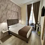 Hotell Le Petit 3*