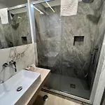 Hotell Le Petit