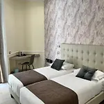 Le Petit Hotell Rom