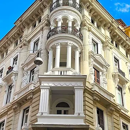 Hotel Le Petit Rom