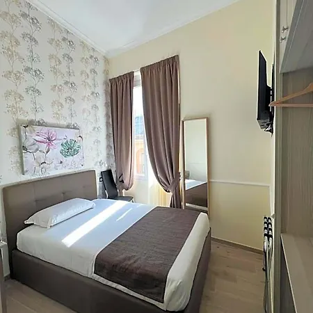 Le Petit Hotel 3*