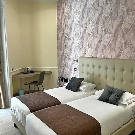 Hotel Le Petit 3*