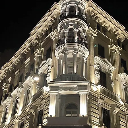Hotel Le Petit 3*