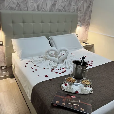 Le Petit Hotel Roma
