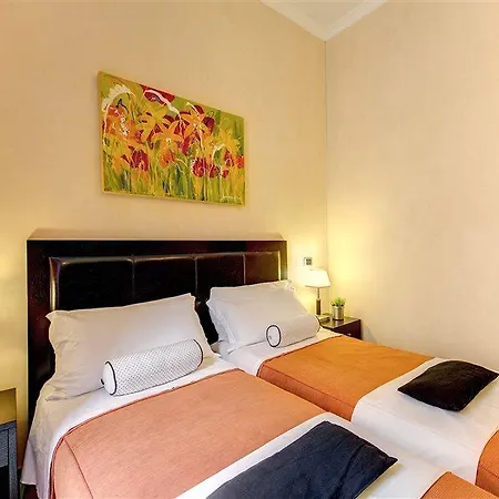 Le Petit Отель Рим