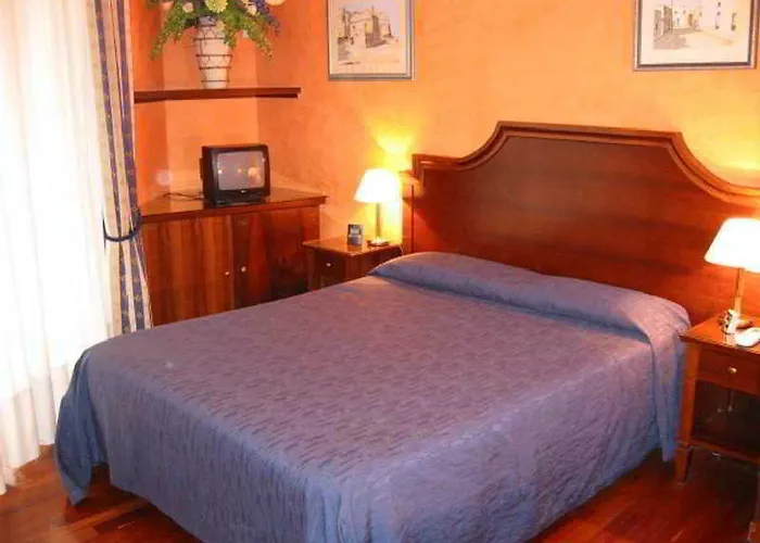 Le Petit Otel Roma