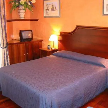 Le Petit Hotel Řím